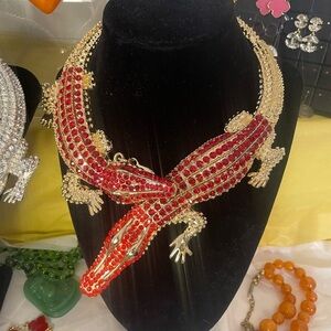 Brooklyn  FASHION NECKLACE